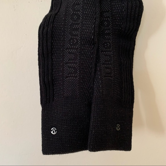 lululemon Find Your Balance Knee-High Sock in Black Size S/M Brand New NWT - Picture 4 of 16